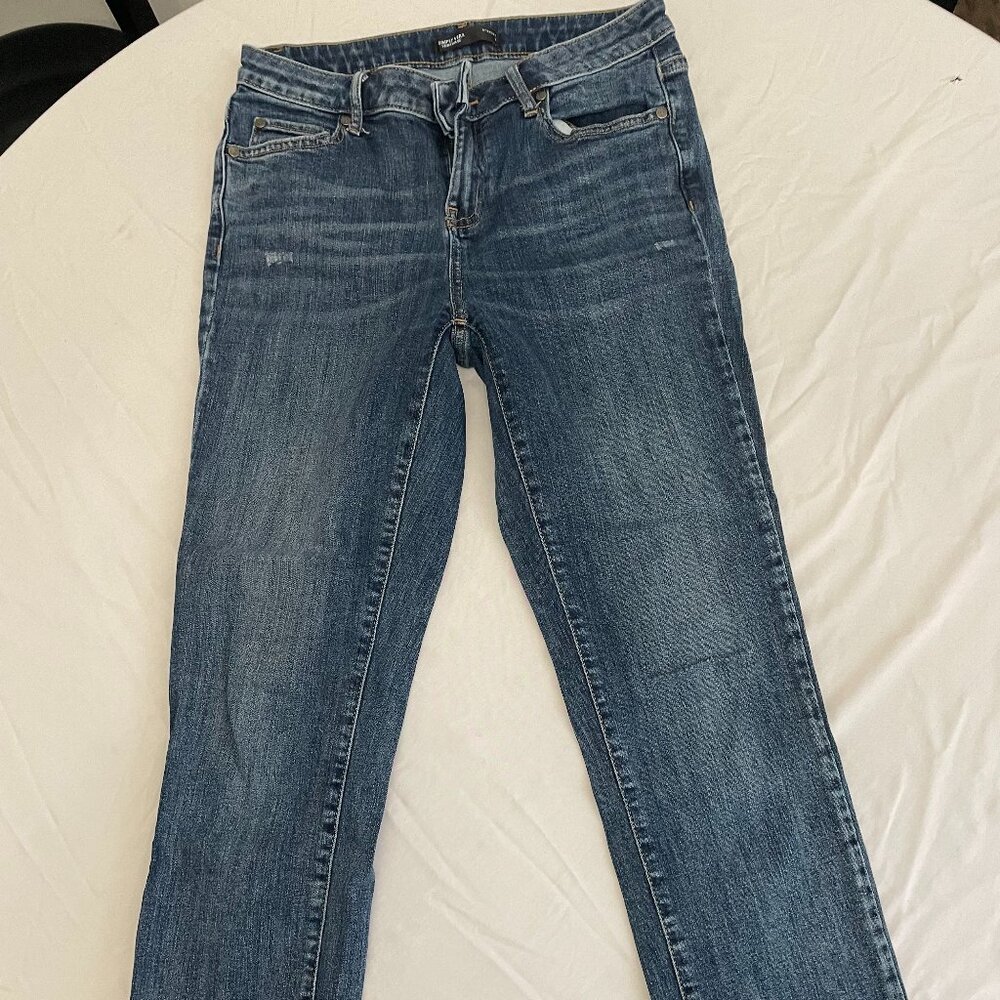 Simply Vera straight leg jeans, medium blue, size 6